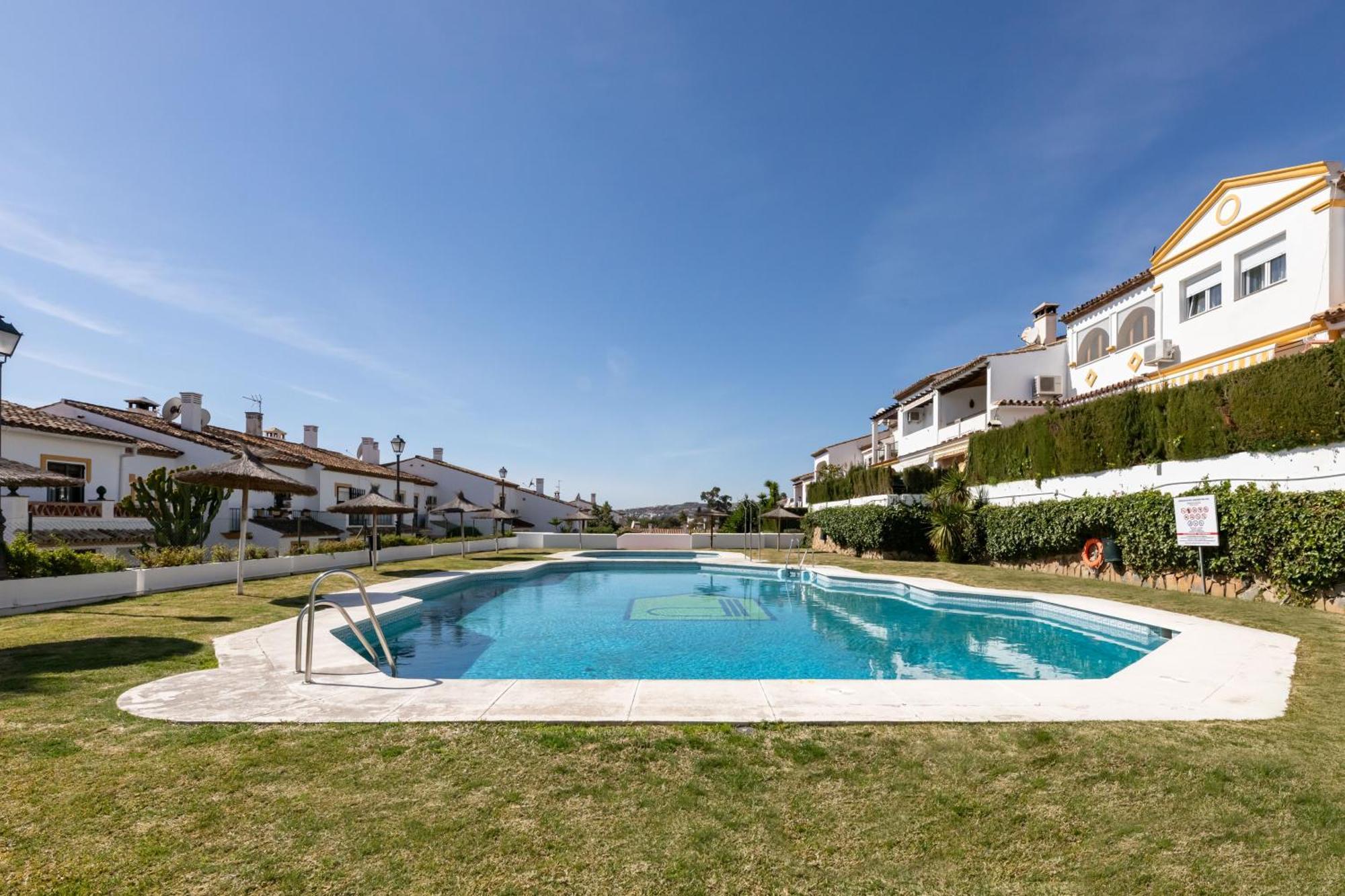 Jardines Del Sol J5 Сasa de vacaciones *